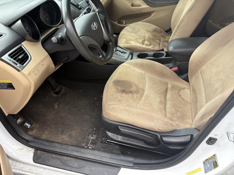 Hyundai Elantra GLS 2013