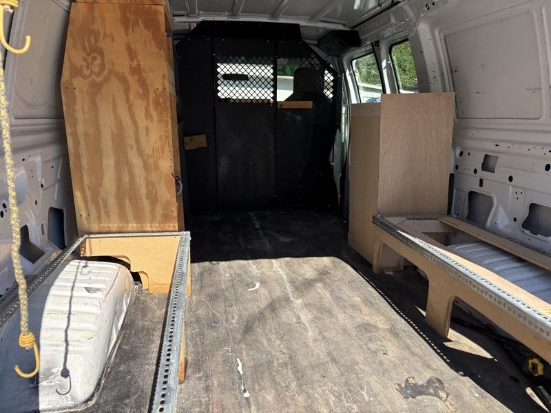 Ford Econoline E-150 2013