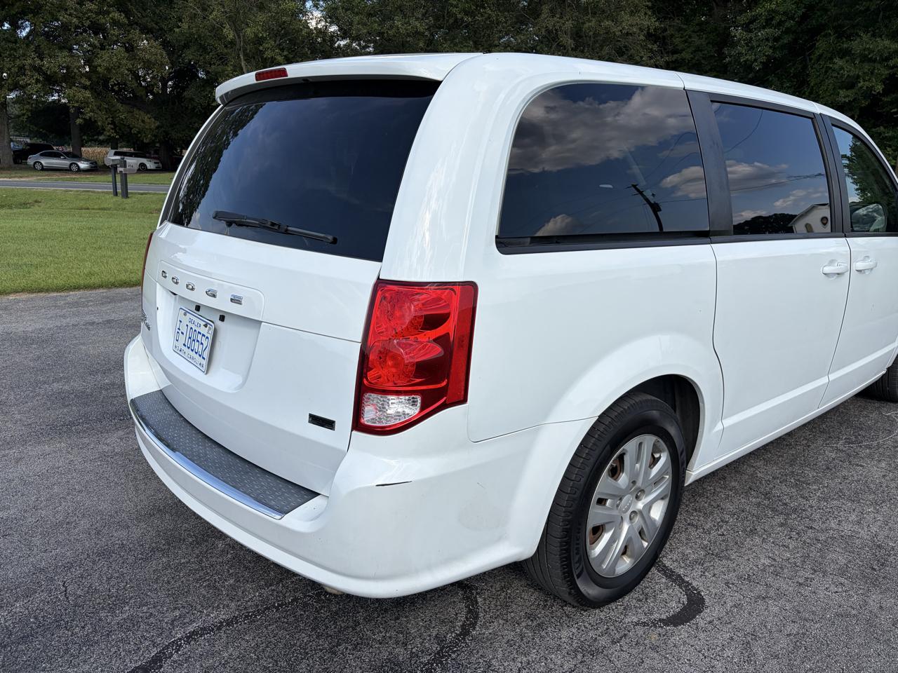 Dodge Grand Caravan SE 2018