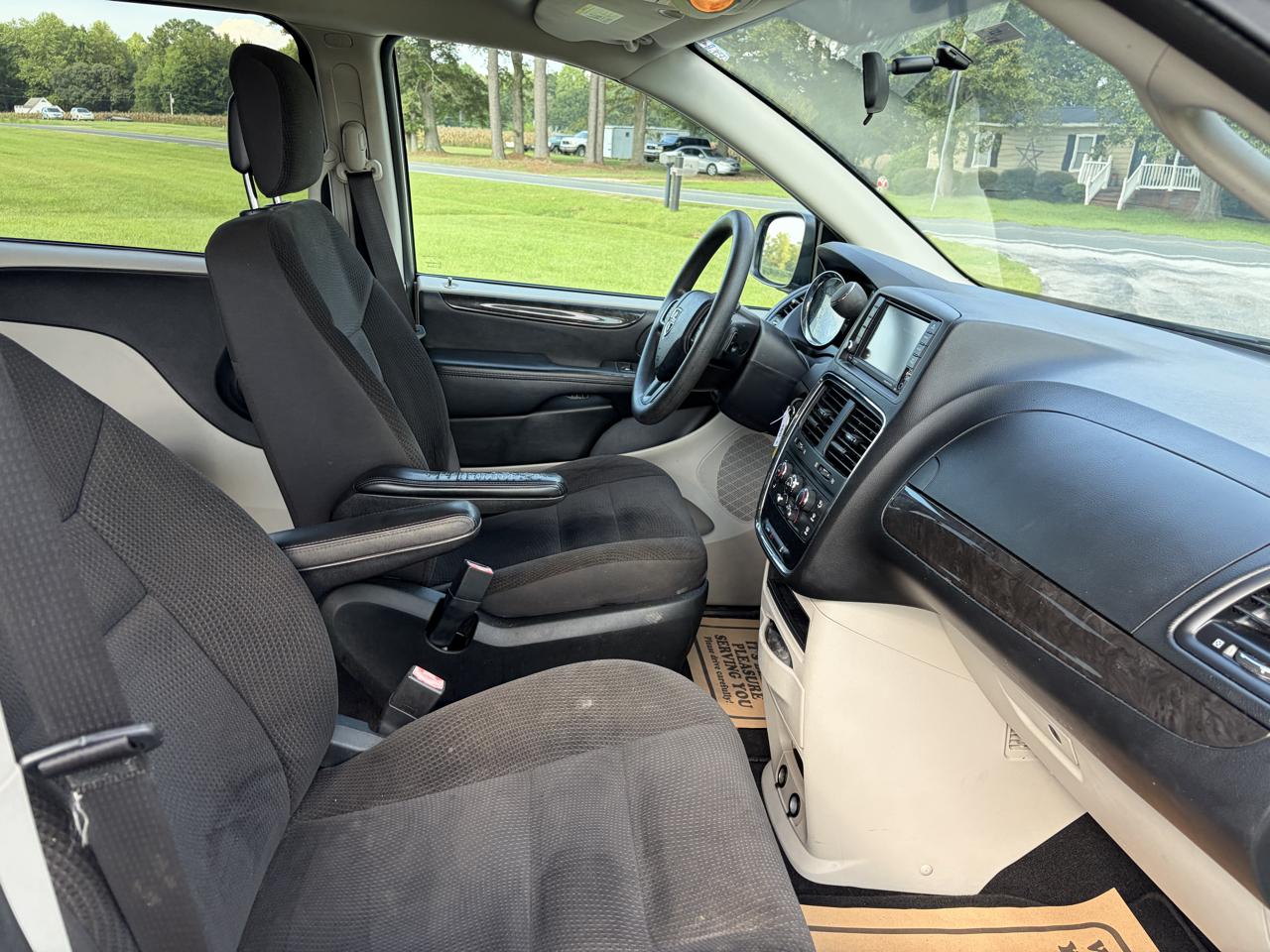 Dodge Grand Caravan SE 2018