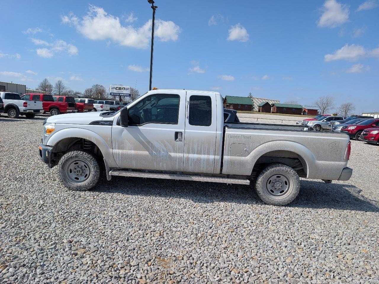Ford F-250 SD XL SuperCab Short Bed 4WD 2014