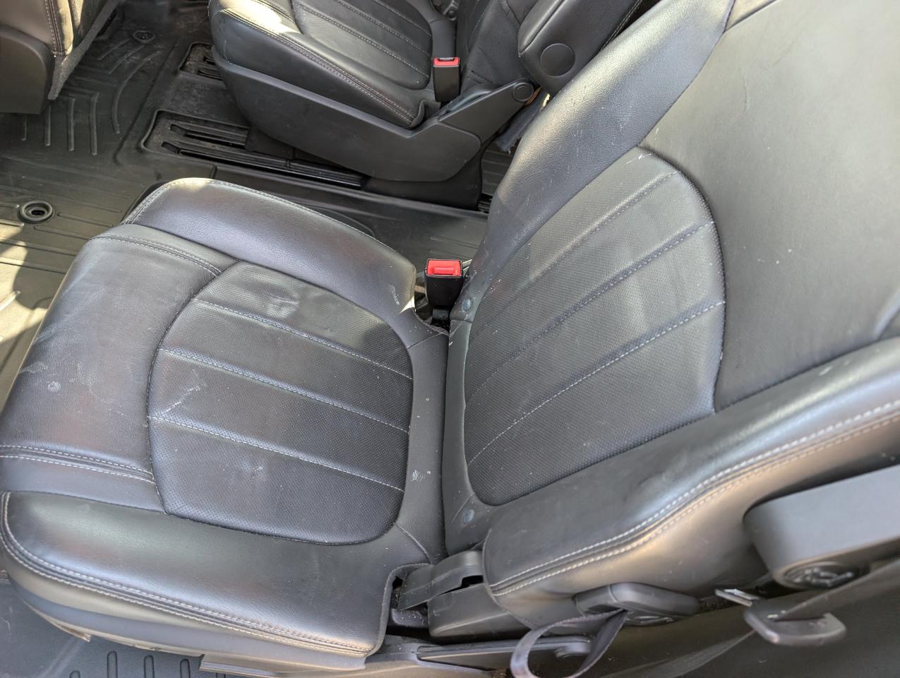 Buick Enclave Leather AWD 2017