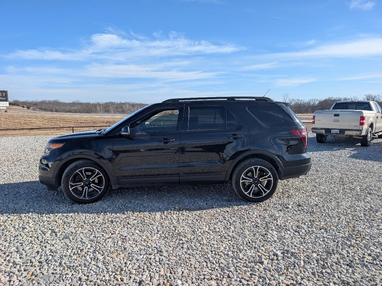 Ford Explorer Sport 4WD 2013