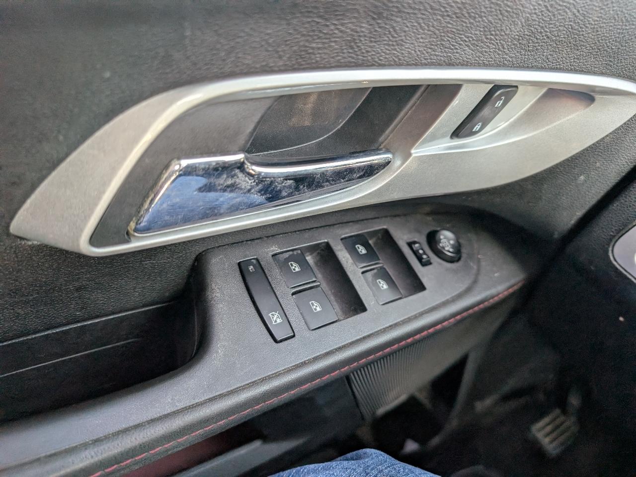 Chevrolet Equinox LTZ 2WD 2013