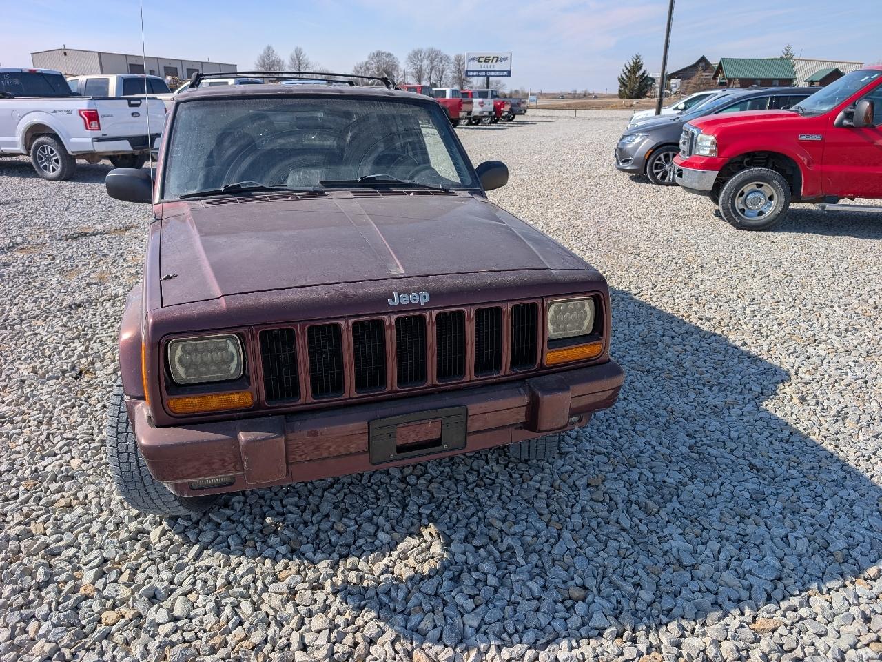 2000 Jeep Cherokee Classic 4-Door 4WD