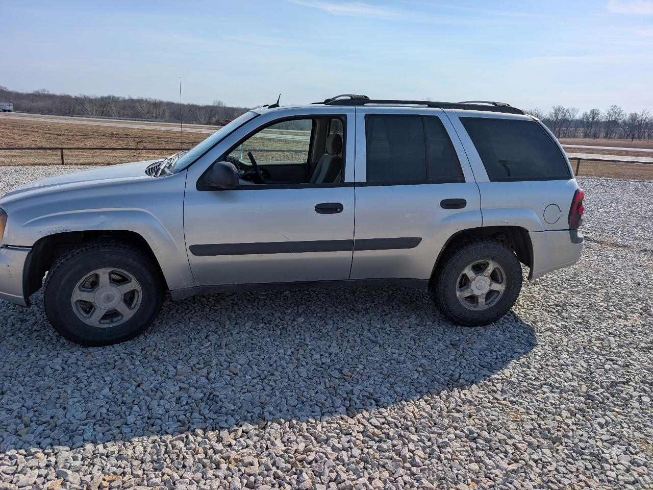 Chevrolet TrailBlazer LS 4WD 2005