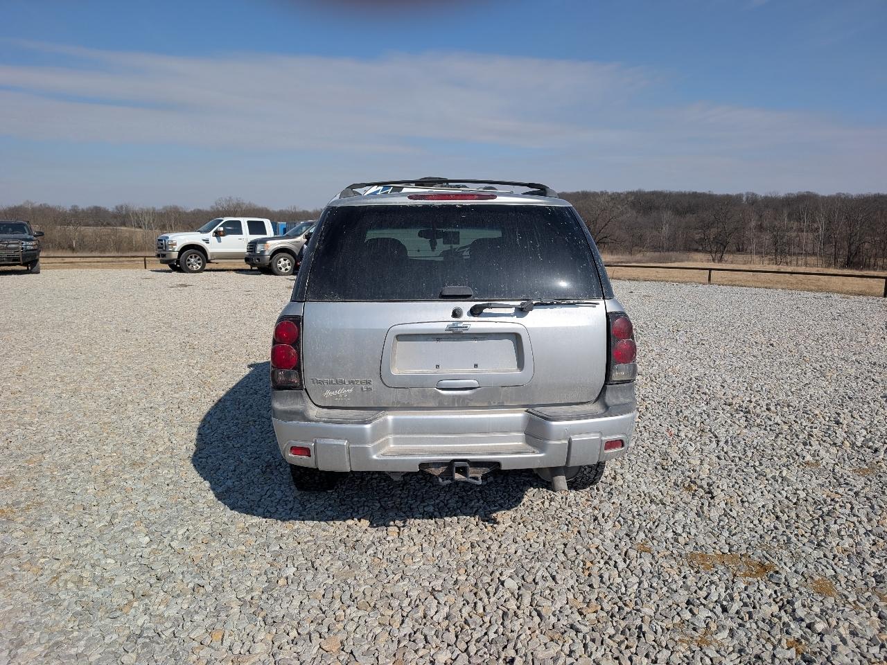 Chevrolet TrailBlazer LS 4WD 2005