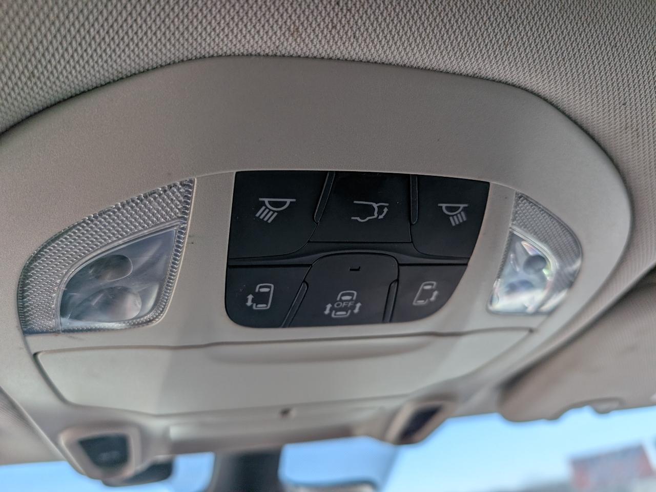 Chrysler Pacifica Limited 2020