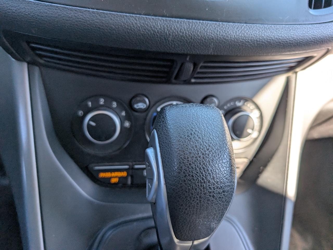 Ford Escape SE FWD 2015