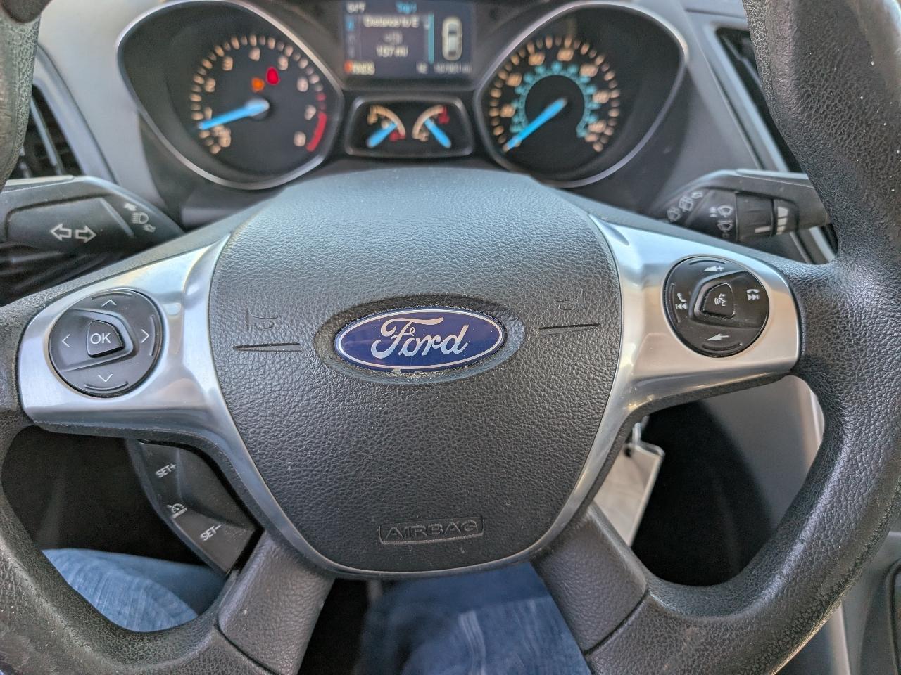 Ford Escape SE FWD 2015