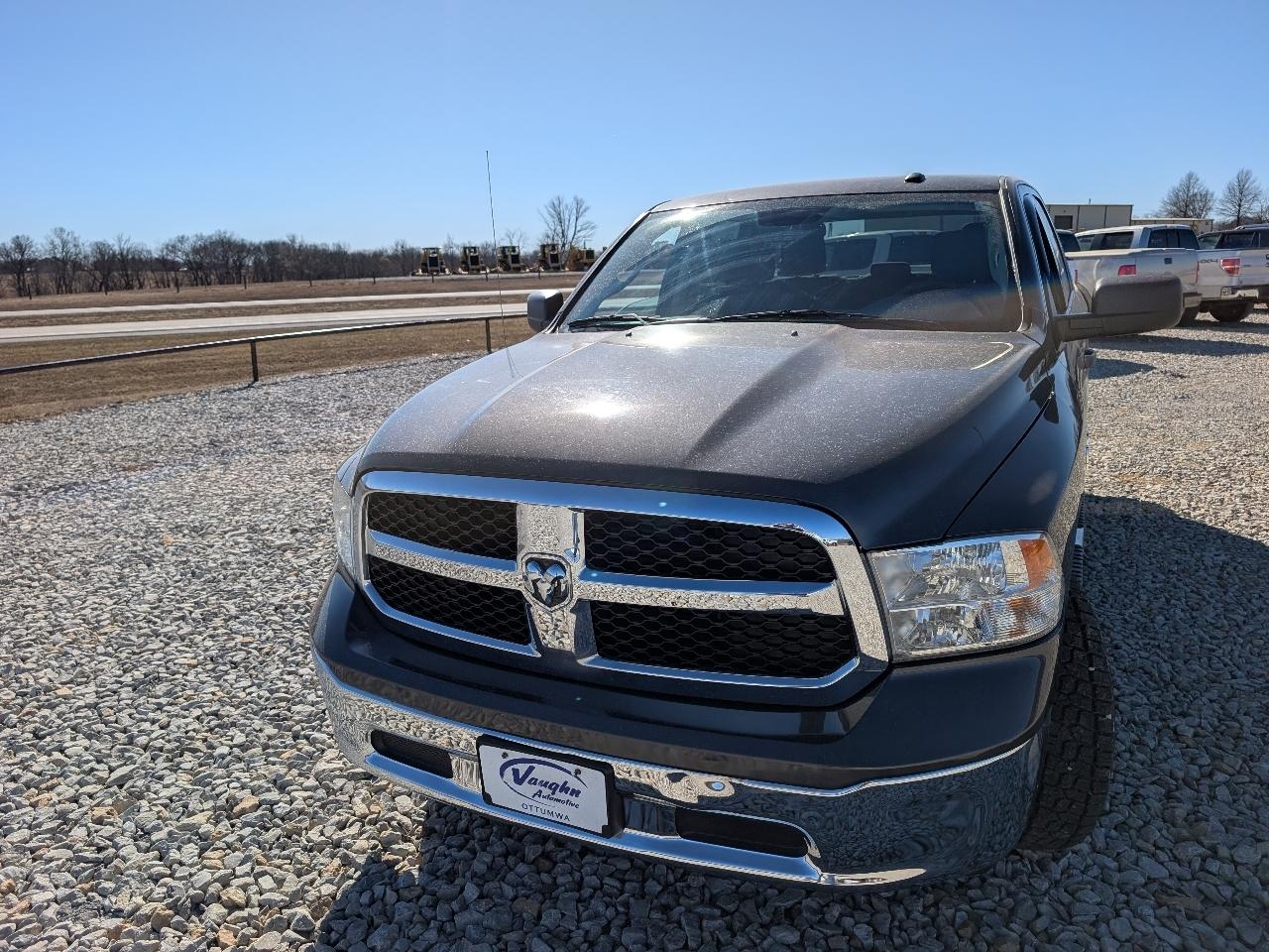 2019 RAM 1500 Classic Tradesman Crew Cab SWB 4WD
