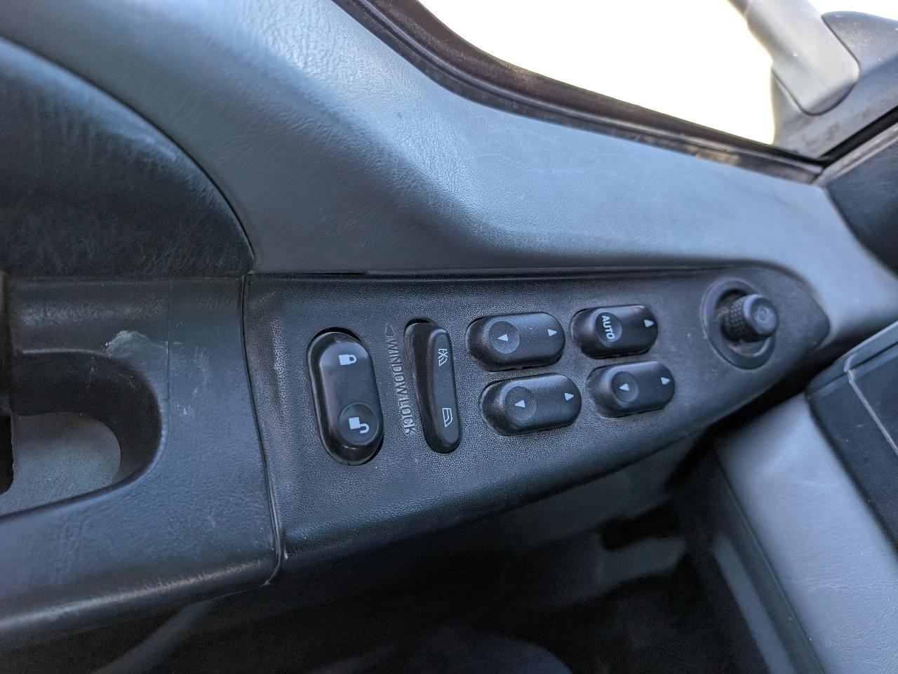 Ford F-250 SD XLT Crew Cab Short Bed 4WD 2006