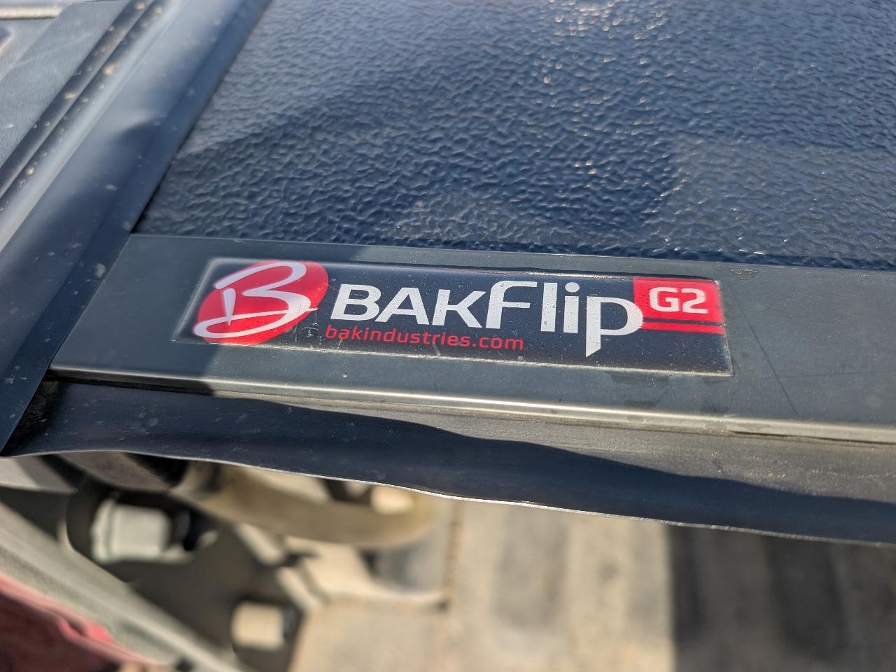 RAM 1500 4WD Crew Cab 140.5" Night 2018