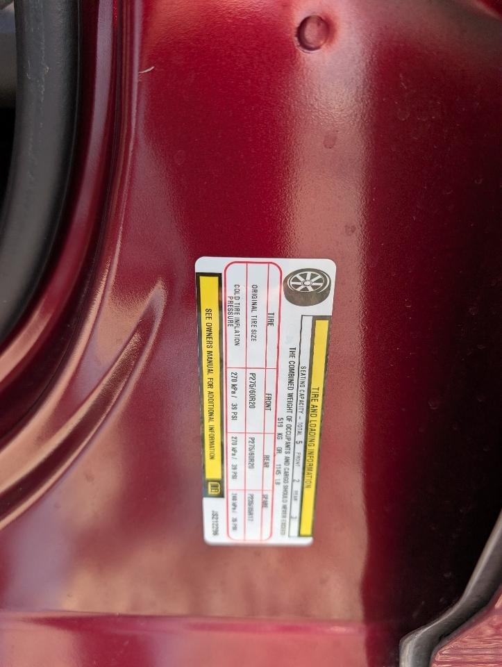 RAM 1500 4WD Crew Cab 140.5" Night 2018