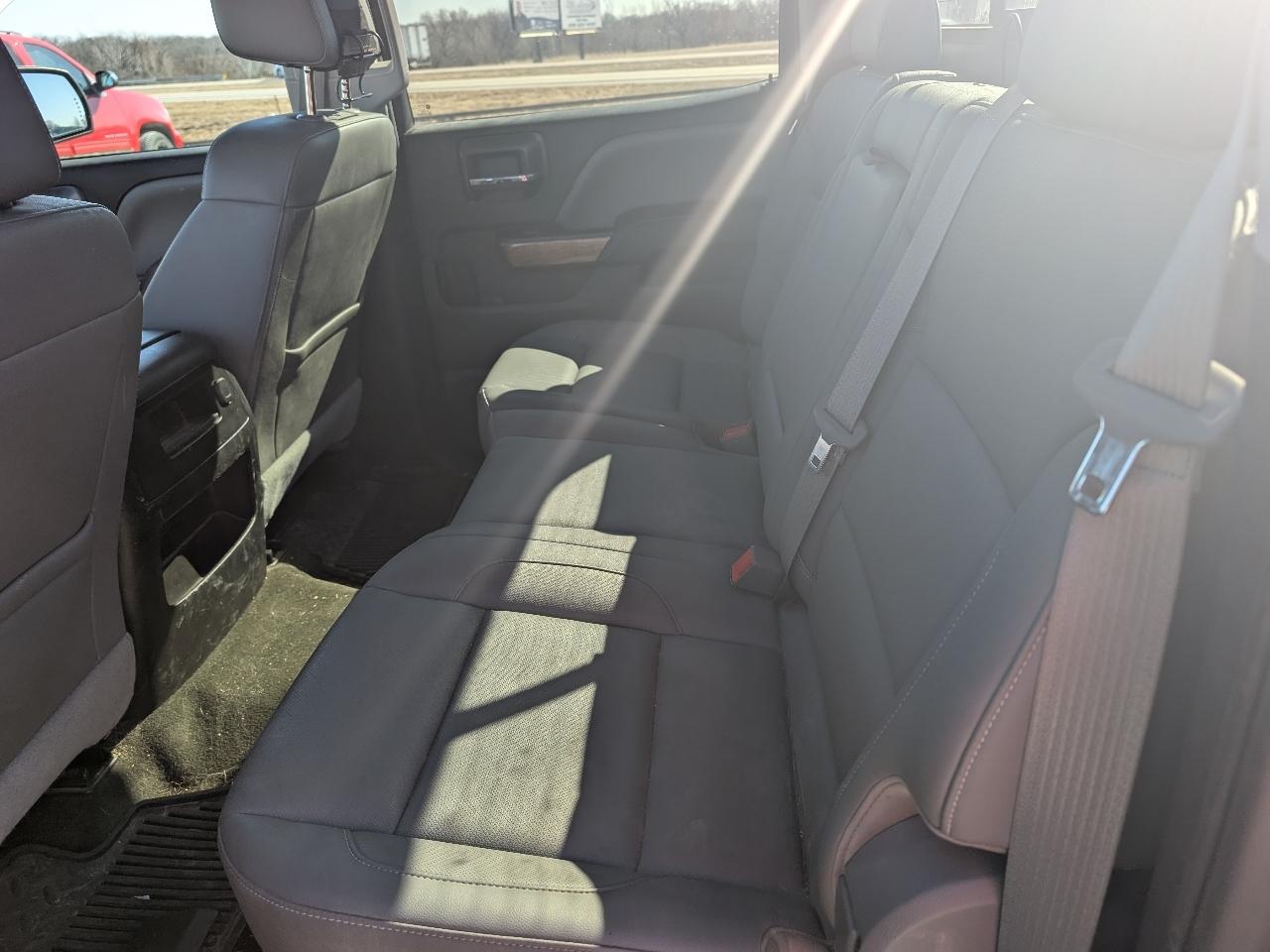 Chevrolet Silverado 1500 4WD Crew Cab 143.5" LTZ w/1LZ 2016