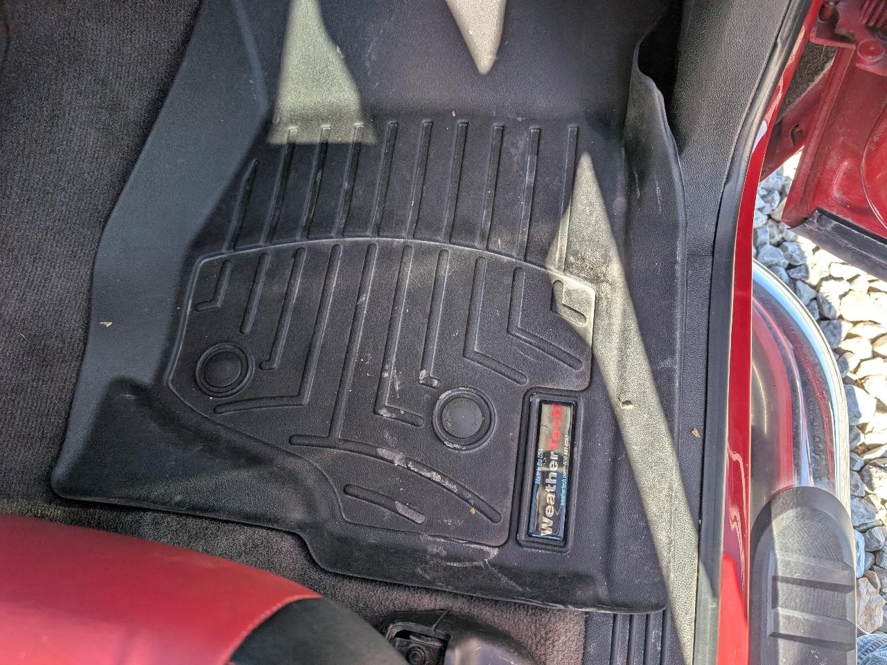 Chevrolet Avalanche LT 4WD 2012