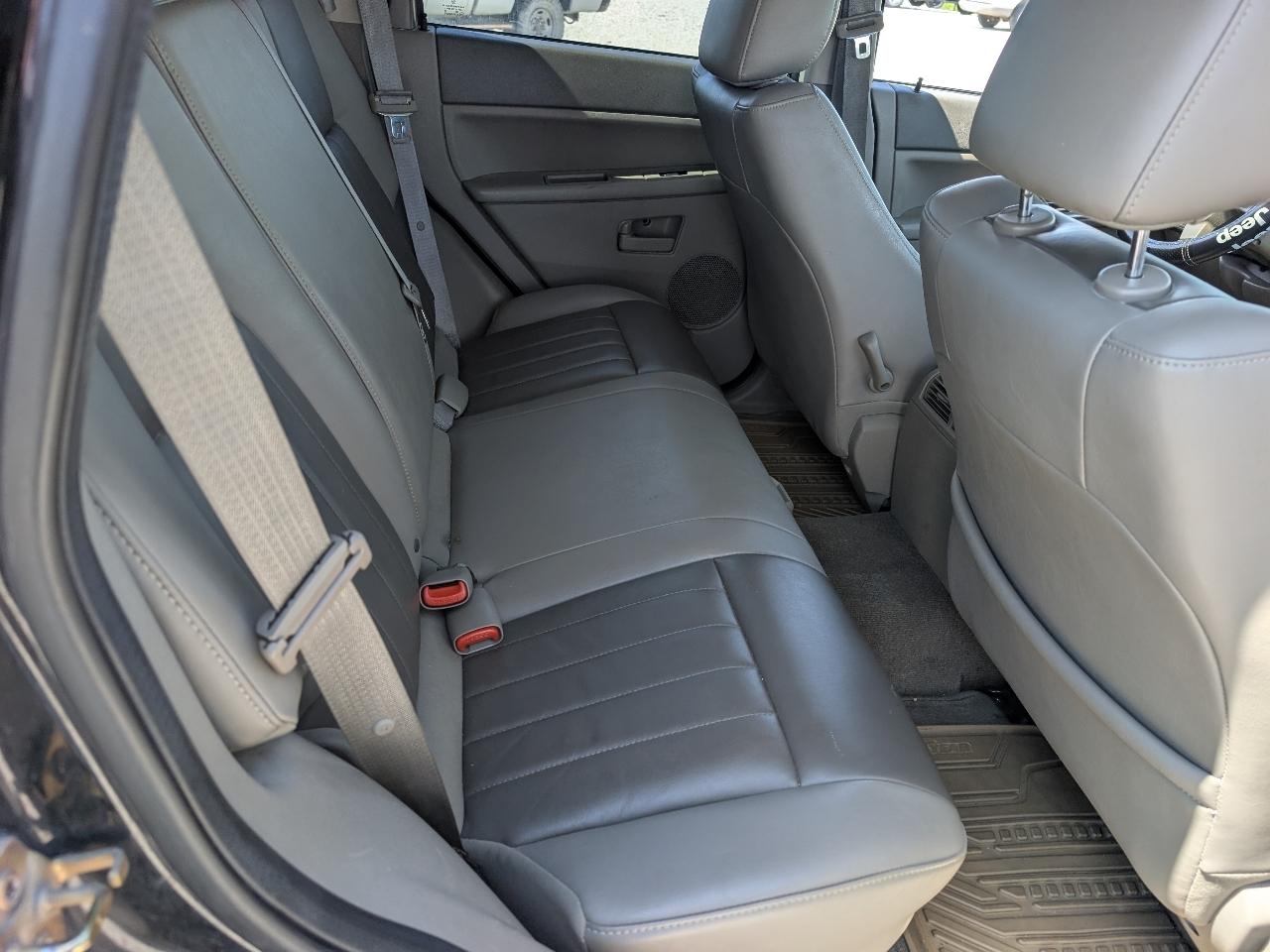 Jeep Grand Cherokee Laredo 4WD 2007