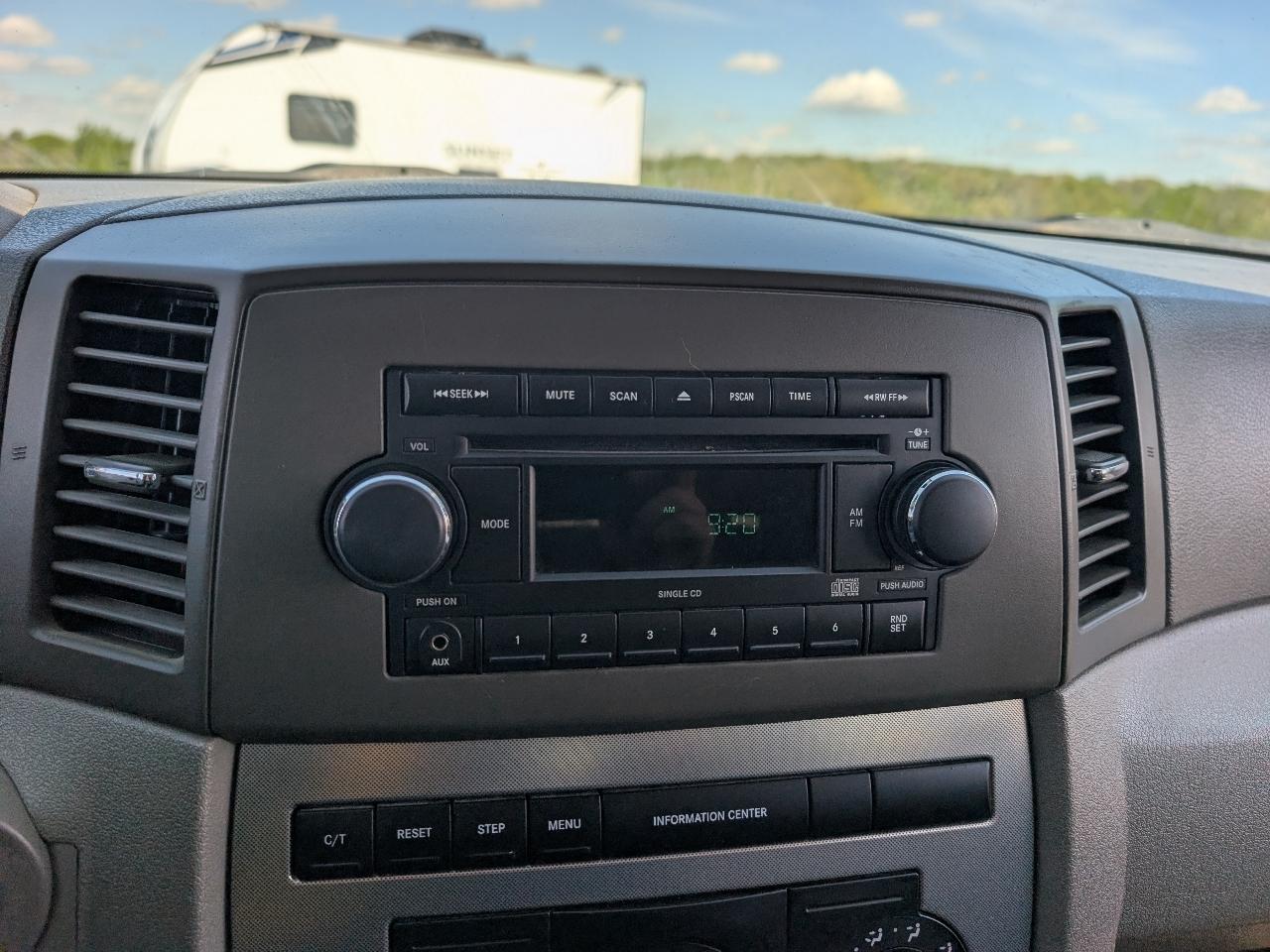 Jeep Grand Cherokee Laredo 4WD 2007