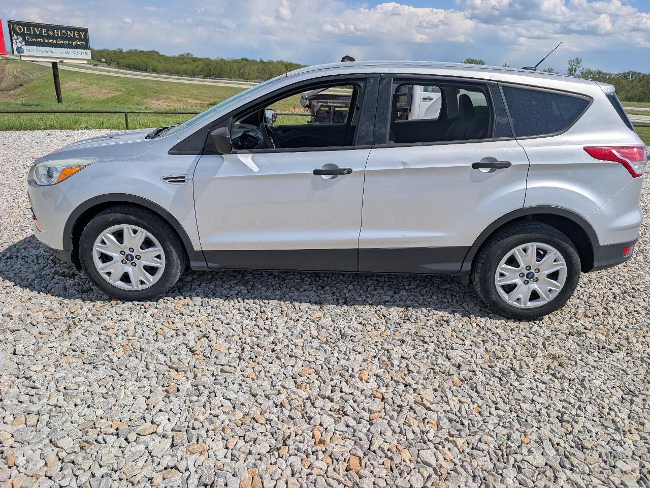 Ford Escape S FWD 2015