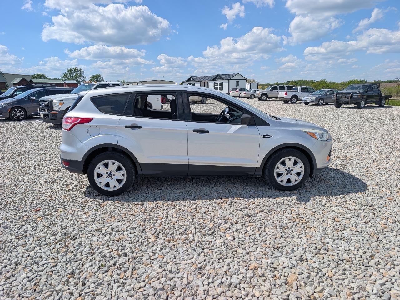 Ford Escape S FWD 2015
