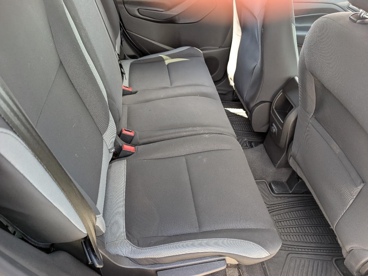 Ford Escape S FWD 2015