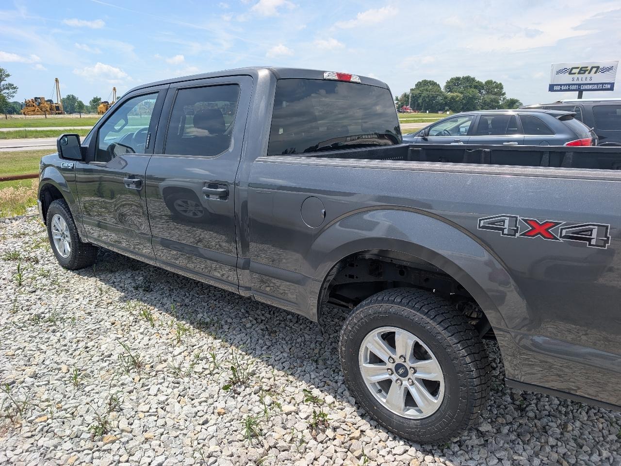 Ford F-150 4WD SuperCrew 150" XLT 2019