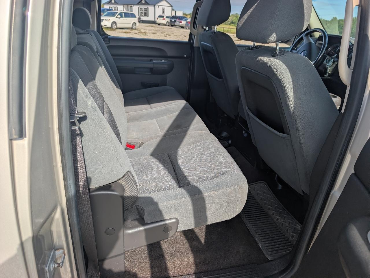 GMC Sierra 1500 4WD Crew Cab 147" SLT 2009