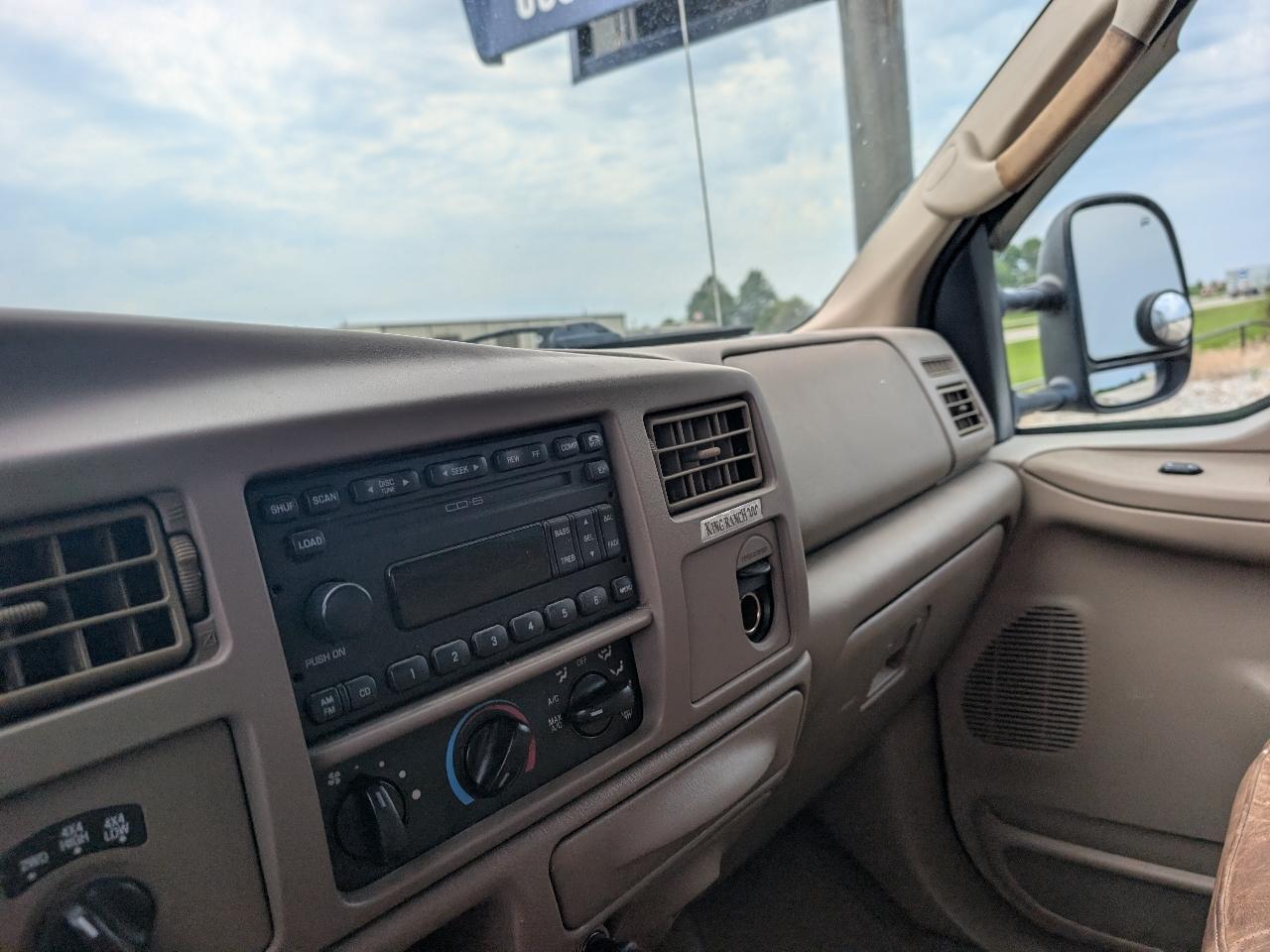 Ford F-250 SD King Ranch Crew Cab 4WD 2004