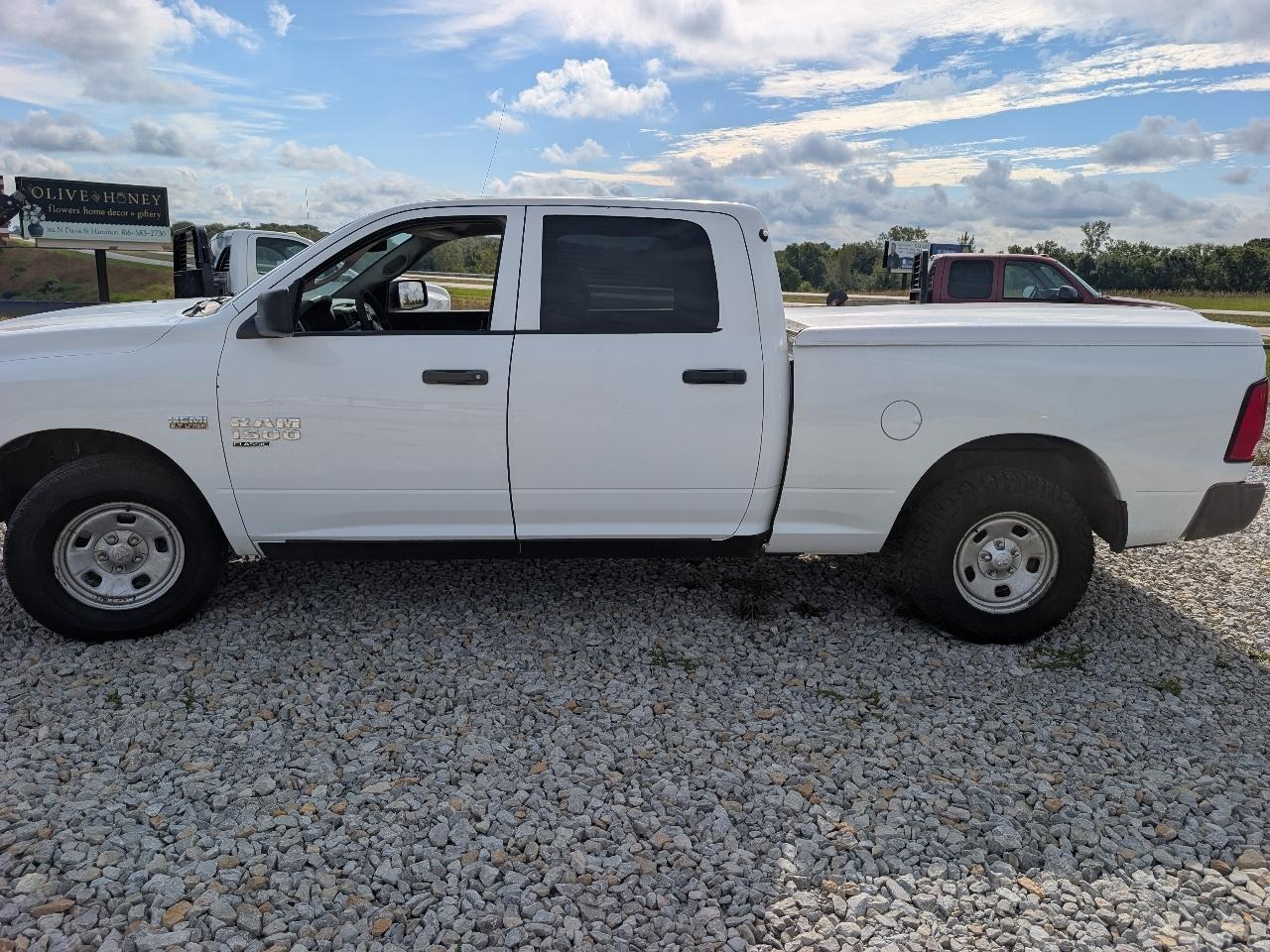RAM 1500 Classic Tradesman Crew Cab LWB 4WD 2019