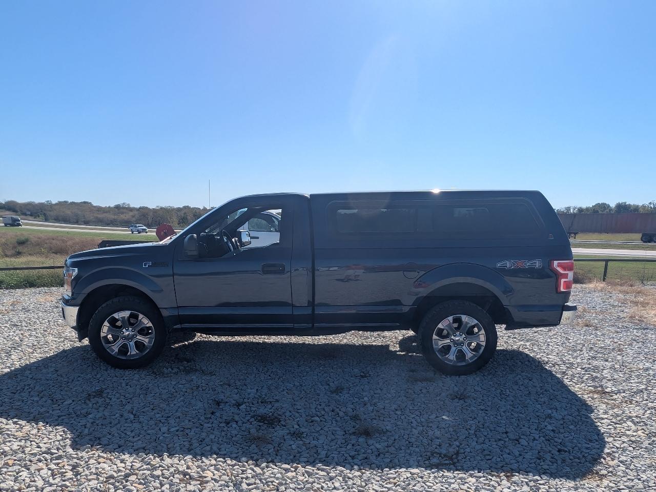 Ford F-150 4WD Reg Cab 145" XLT 2020