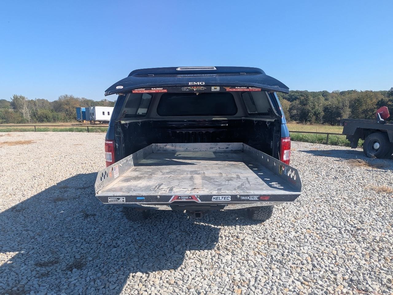Ford F-150 4WD Reg Cab 145" XLT 2020