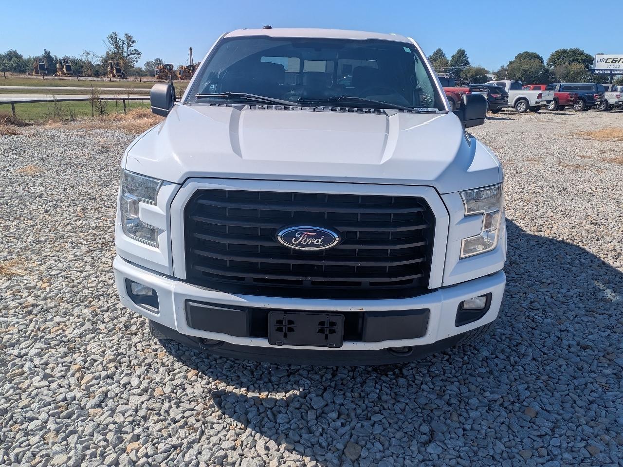 Ford F-150 4WD SuperCrew 145" XLT 2016