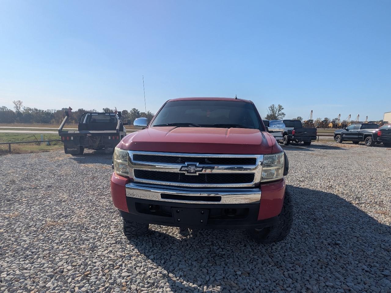2010 Chevrolet Silverado 1500 4WD Crew Cab 143.5" LT w/1LT