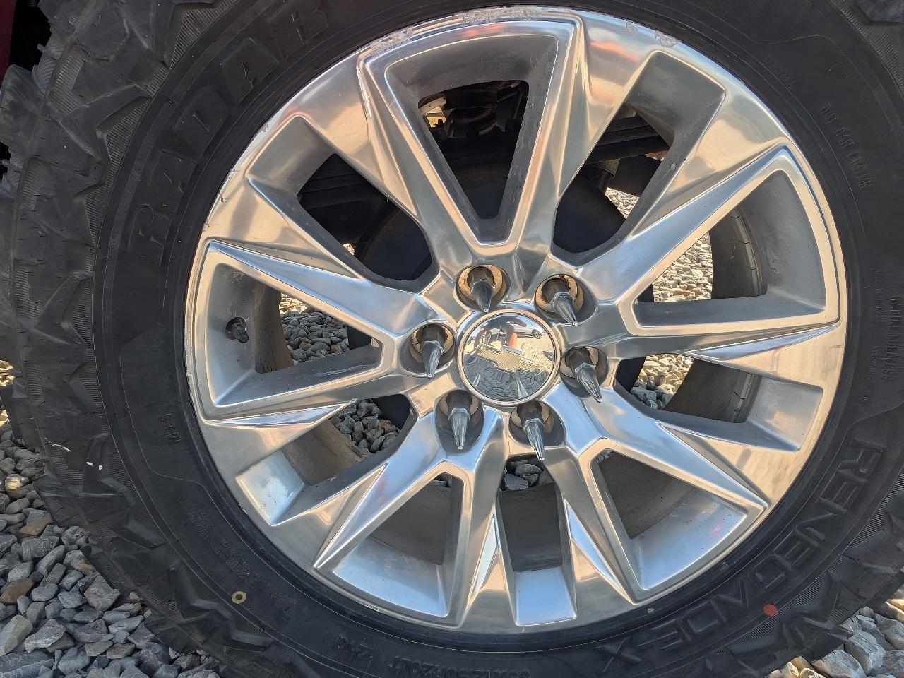 Chevrolet Silverado 1500 4WD Crew Cab 143.5" LT w/1LT 2010
