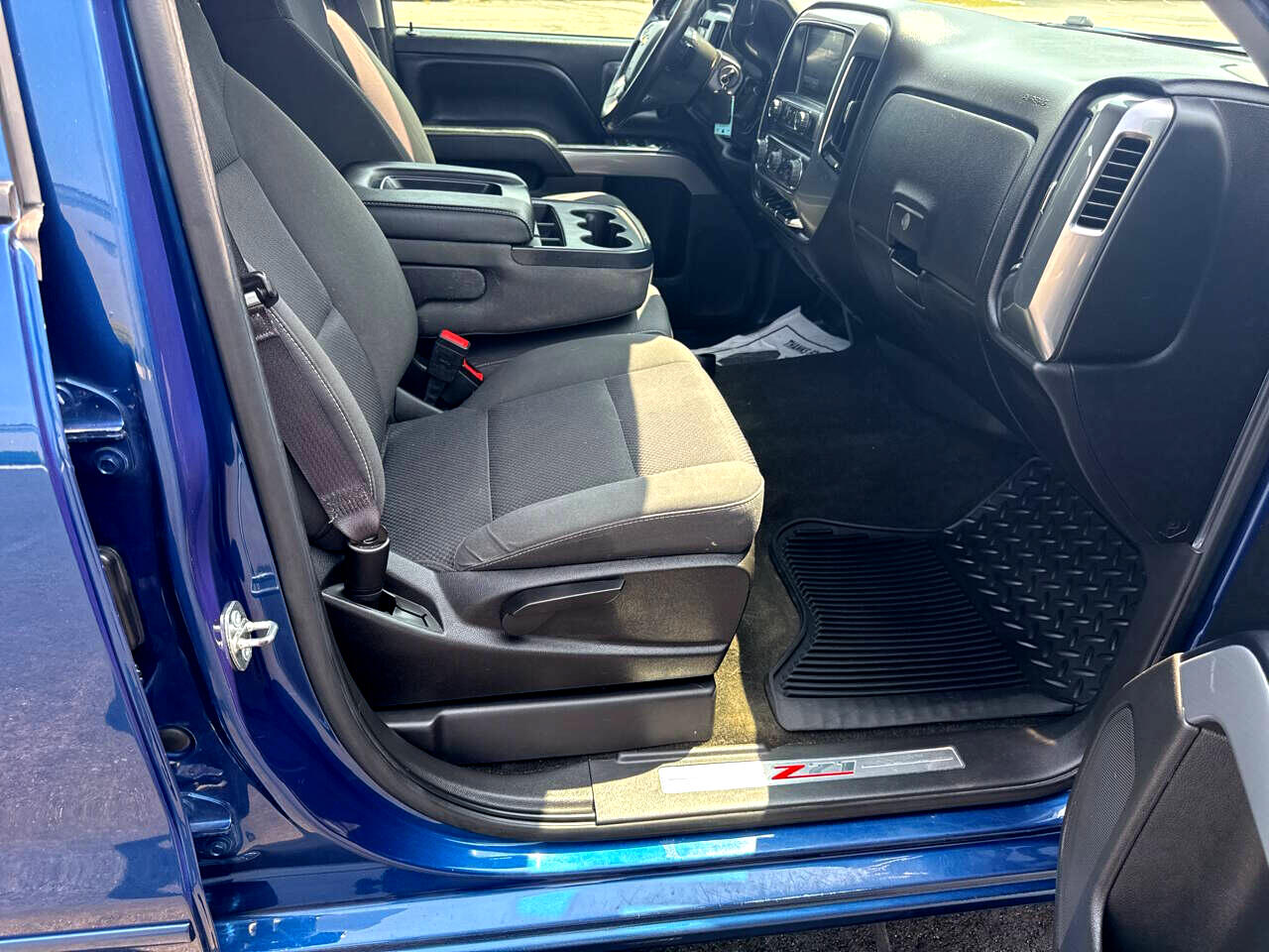 Chevrolet Silverado 1500 LT Crew Cab Long Box 4WD 2016