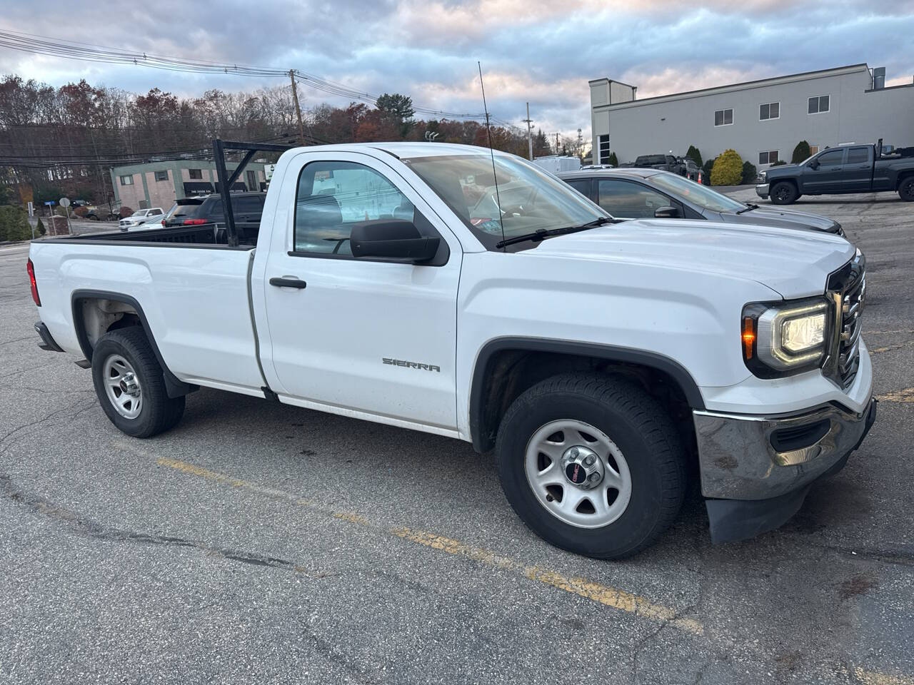 2017 Gmc Sierra 1500 Base photo 3