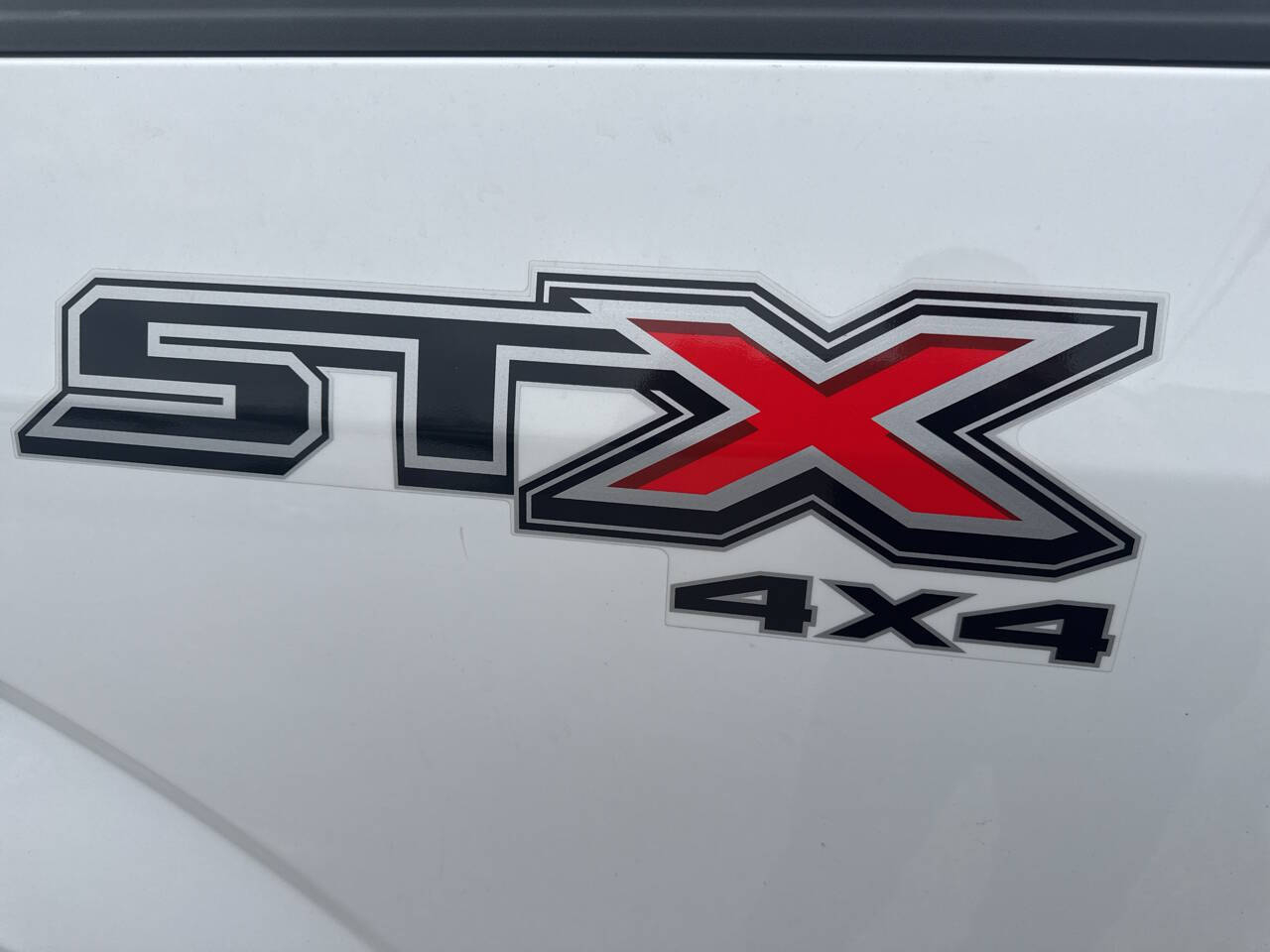 2020 Ford F-150 Lariat photo 3