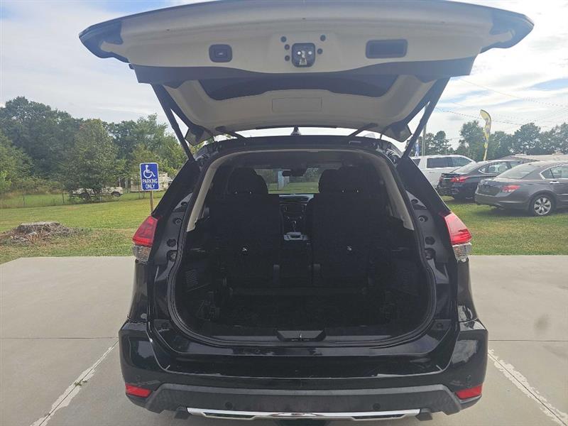 Nissan Rogue SV 2WD 2020