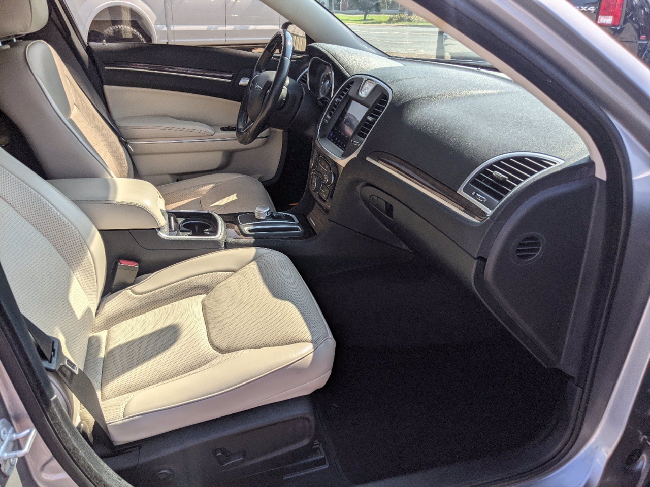 Used 2018 Chrysler 300 Limited RWD for Sale in Winnsboro LA 71295