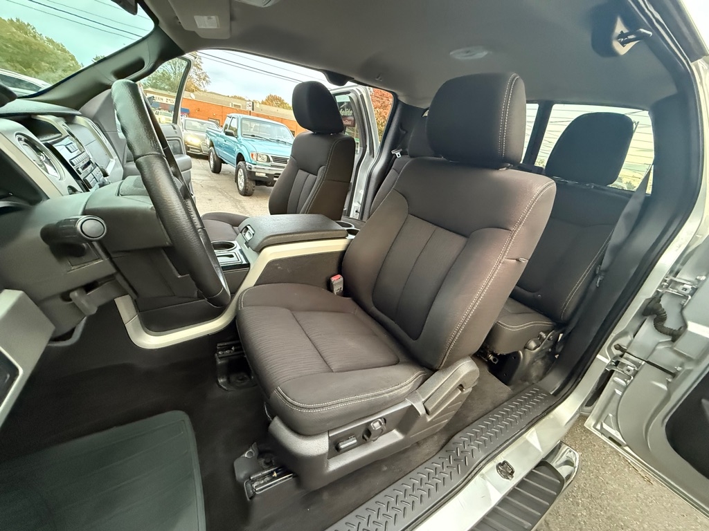 Ford F-150 FX4 SuperCab 6.5-ft. Bed 4WD 2010 Ford F-150 FX4 SuperCab 6.5-ft. Bed 4WD 2010