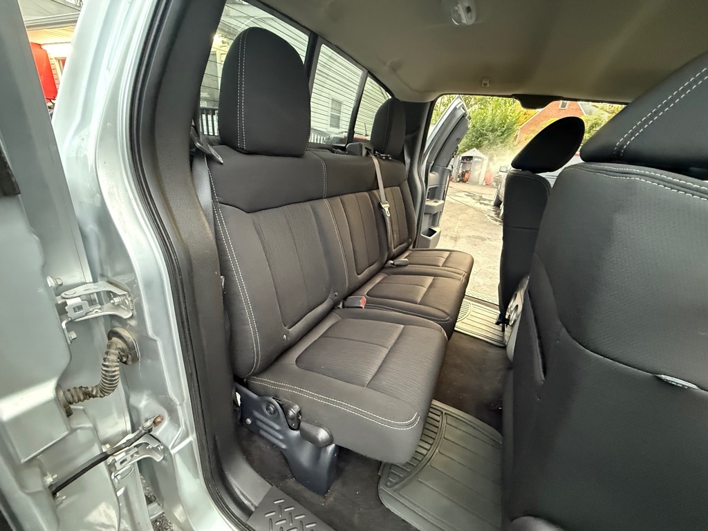 Ford F-150 FX4 SuperCab 6.5-ft. Bed 4WD 2010 Ford F-150 FX4 SuperCab 6.5-ft. Bed 4WD 2010
