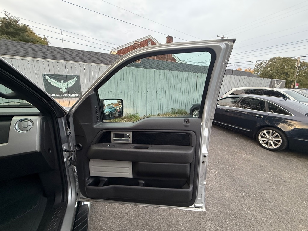 Ford F-150 FX4 SuperCab 6.5-ft. Bed 4WD 2010 Ford F-150 FX4 SuperCab 6.5-ft. Bed 4WD 2010