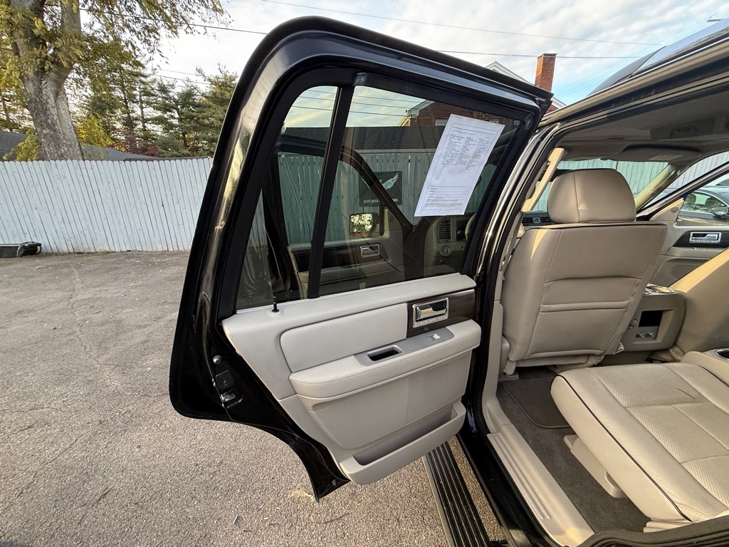 Lincoln Navigator 4WD Ultimate 2007 Lincoln Navigator 4WD Ultimate 2007