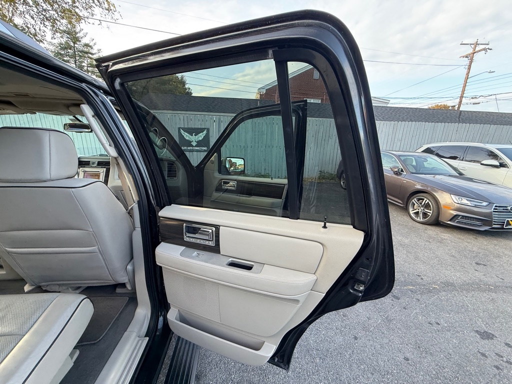 Lincoln Navigator 4WD Ultimate 2007 Lincoln Navigator 4WD Ultimate 2007