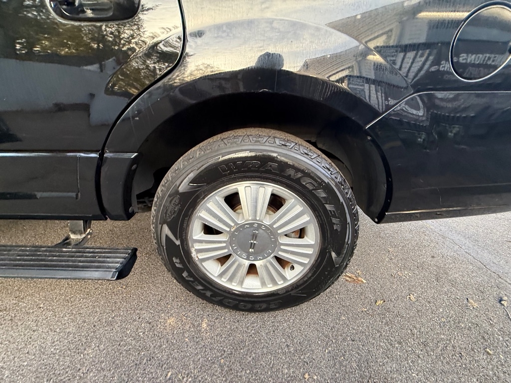 Lincoln Navigator 4WD Ultimate 2007 Lincoln Navigator 4WD Ultimate 2007