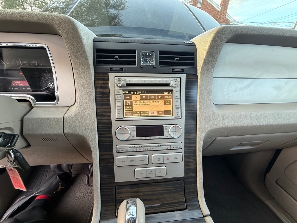 Lincoln Navigator 4WD Ultimate 2007 Lincoln Navigator 4WD Ultimate 2007