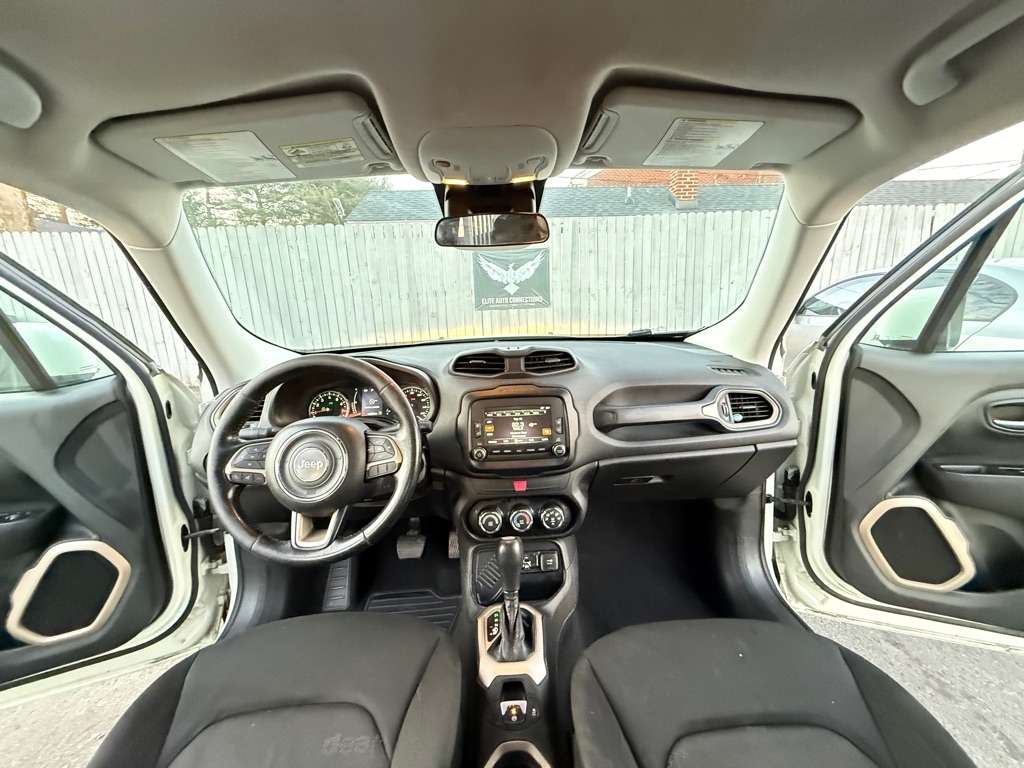 Jeep Renegade Latitude FWD 2016