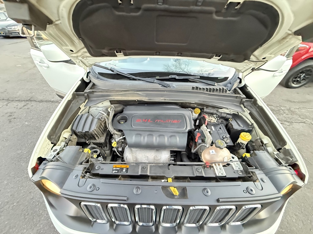 Jeep Renegade Latitude FWD 2016