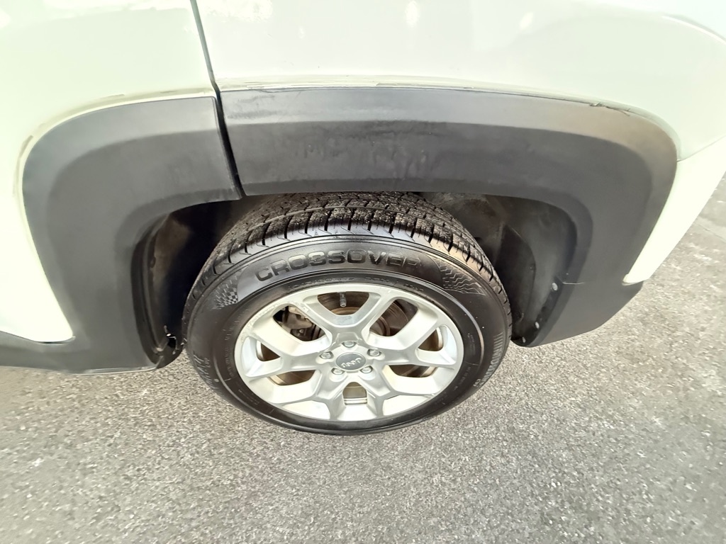 Jeep Renegade Latitude FWD 2016