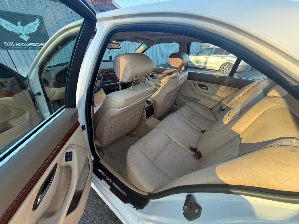 BMW 5-Series 525i 2002